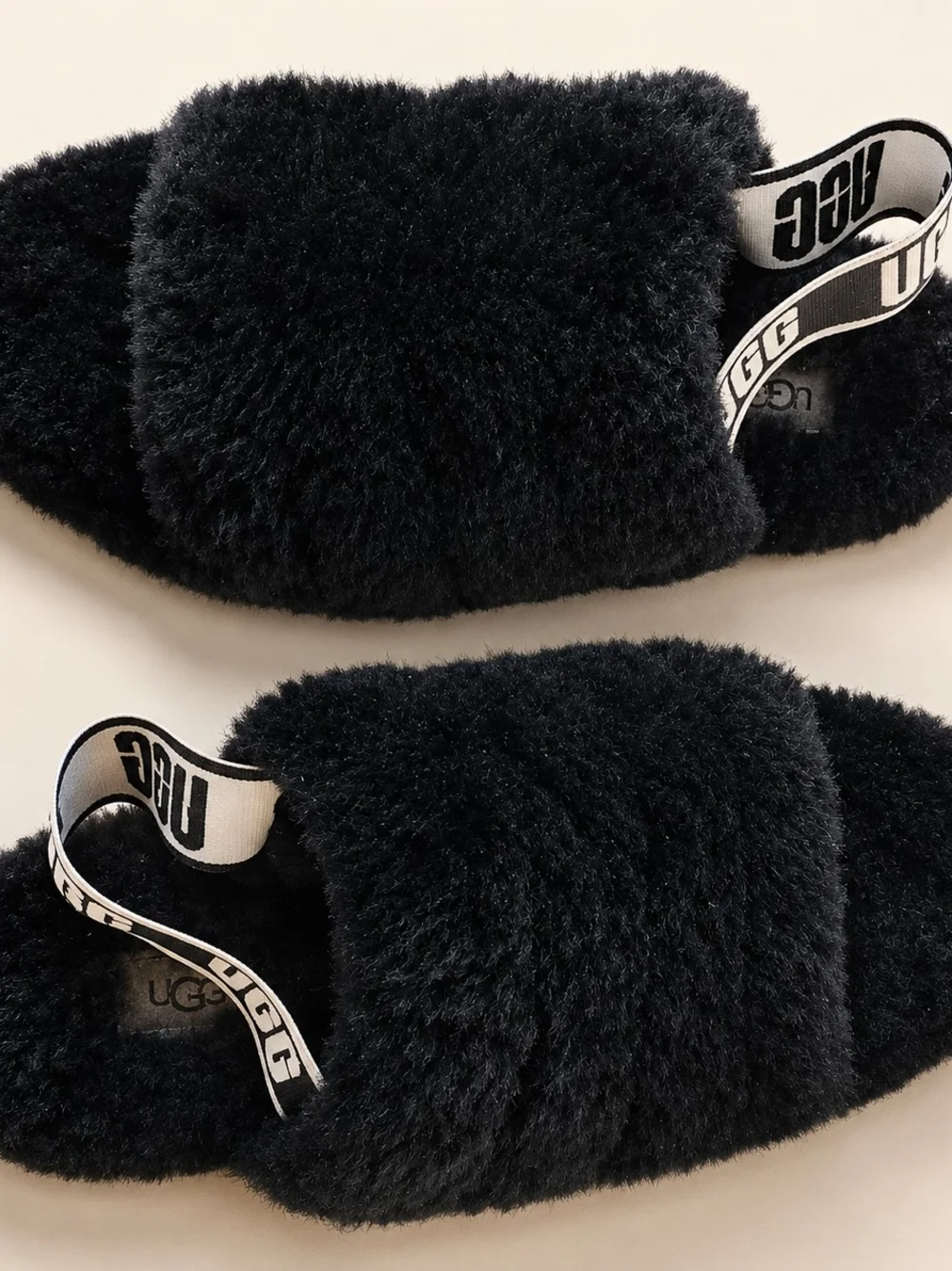 UGG Black Soft Cozy Fuzzy Slide with Branded Heel Strap Size 7